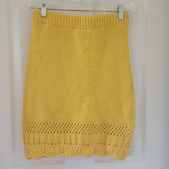 NWOT asos crop top and skirt set - Picture 1 of 7